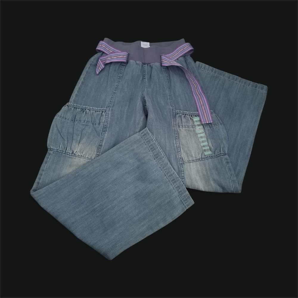 Stylish Blue girl Jeans